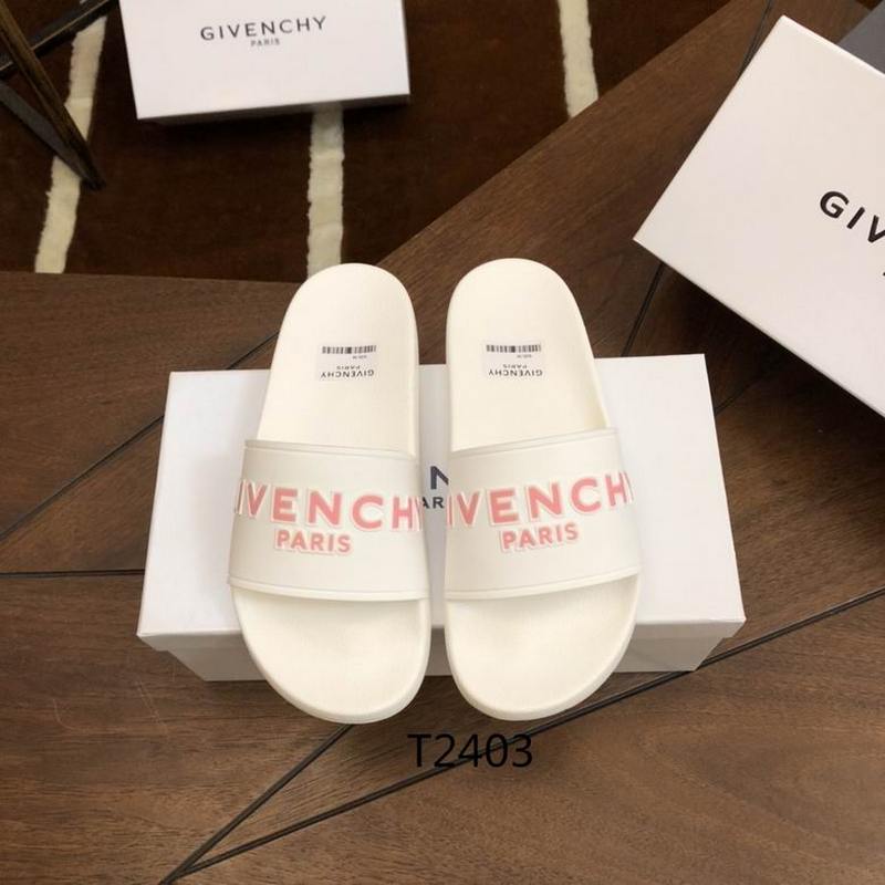 GIVENCHY Women's Slippers 21